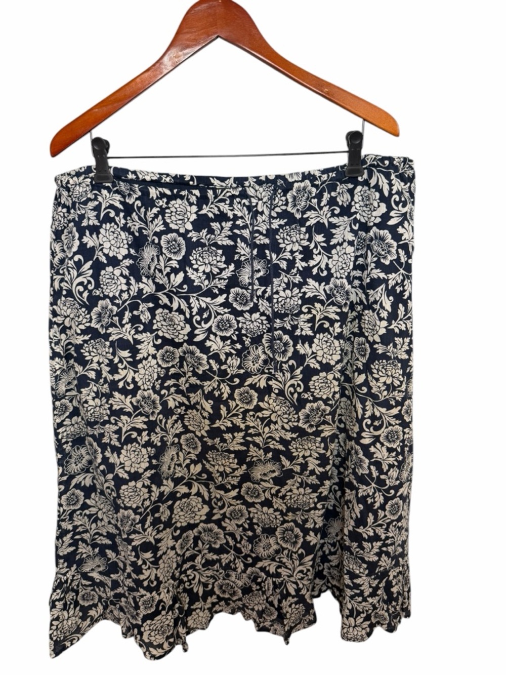 Eddie Bauer Navy Blue A-Line Skirt with Cream Floral Print Drawstring - Picture 2 of 8